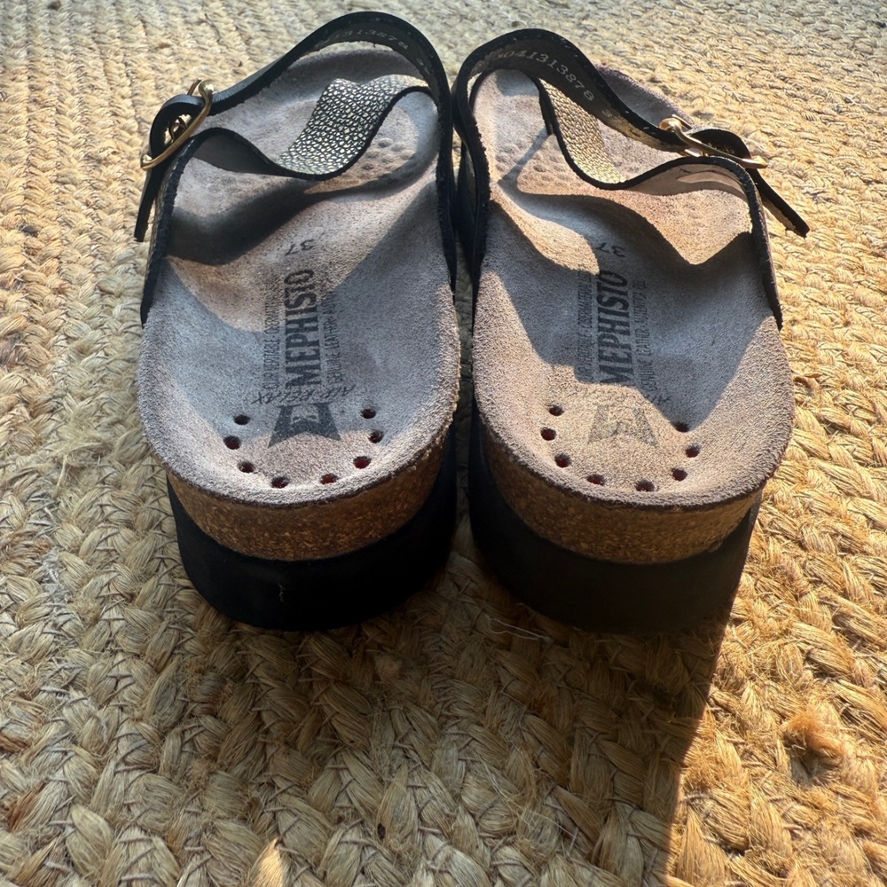 Mephisto Helen Snake Texture Black Gold Metallic Leather Cork Footbed Sandals 37 - Picture 2 of 6